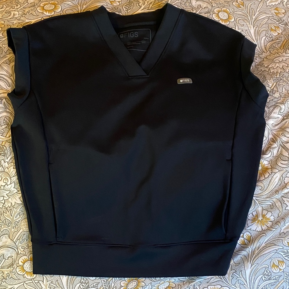 FIGS FORMx women’s Mira V-Neck scrub top sz small in navy indigo